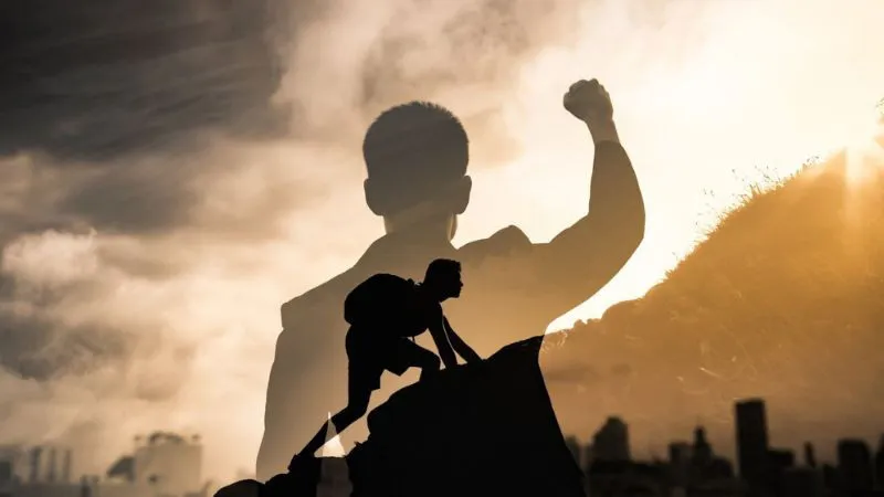 Hành trình vạn dặm bắt đầu từ một bước chân – Lão Tử