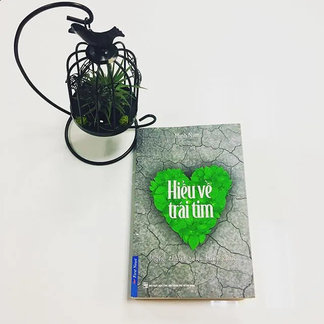 Hiểu về trái tim – Cuốn sách về Nghệ thuật chữa lành vết thương “đúng sách – đúng thời điểm”