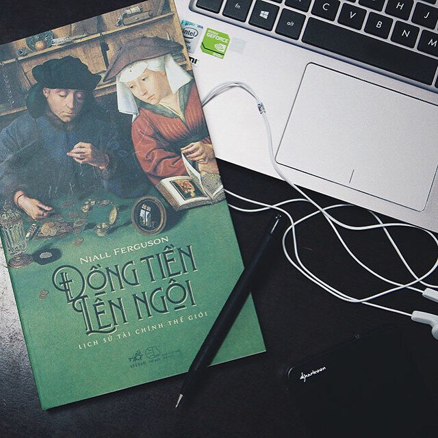 Sách đồng tiền lên ngôi